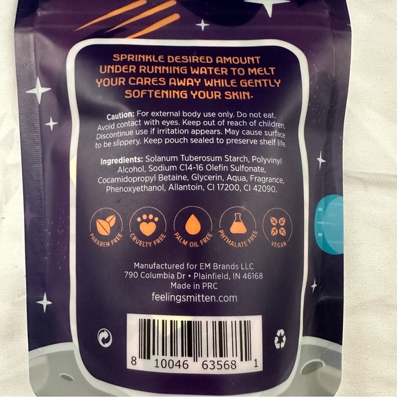 Feeling Smitten Cosmic Berry Confetti Soap 1.2 oz New Sealed - Picture 4 of 4